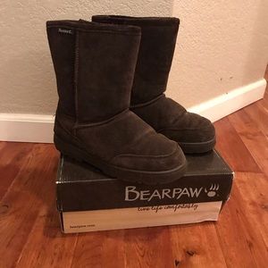 Bearpaw chocolate brown boots